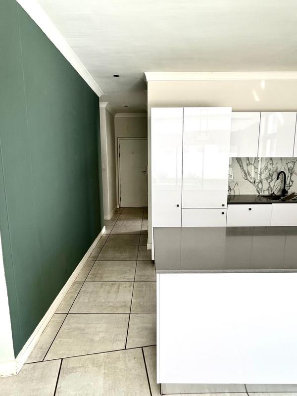 To Let 3 Bedroom Property for Rent in Somerset West Western Cape